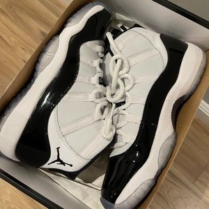 Jordan 11 ‘Concord’